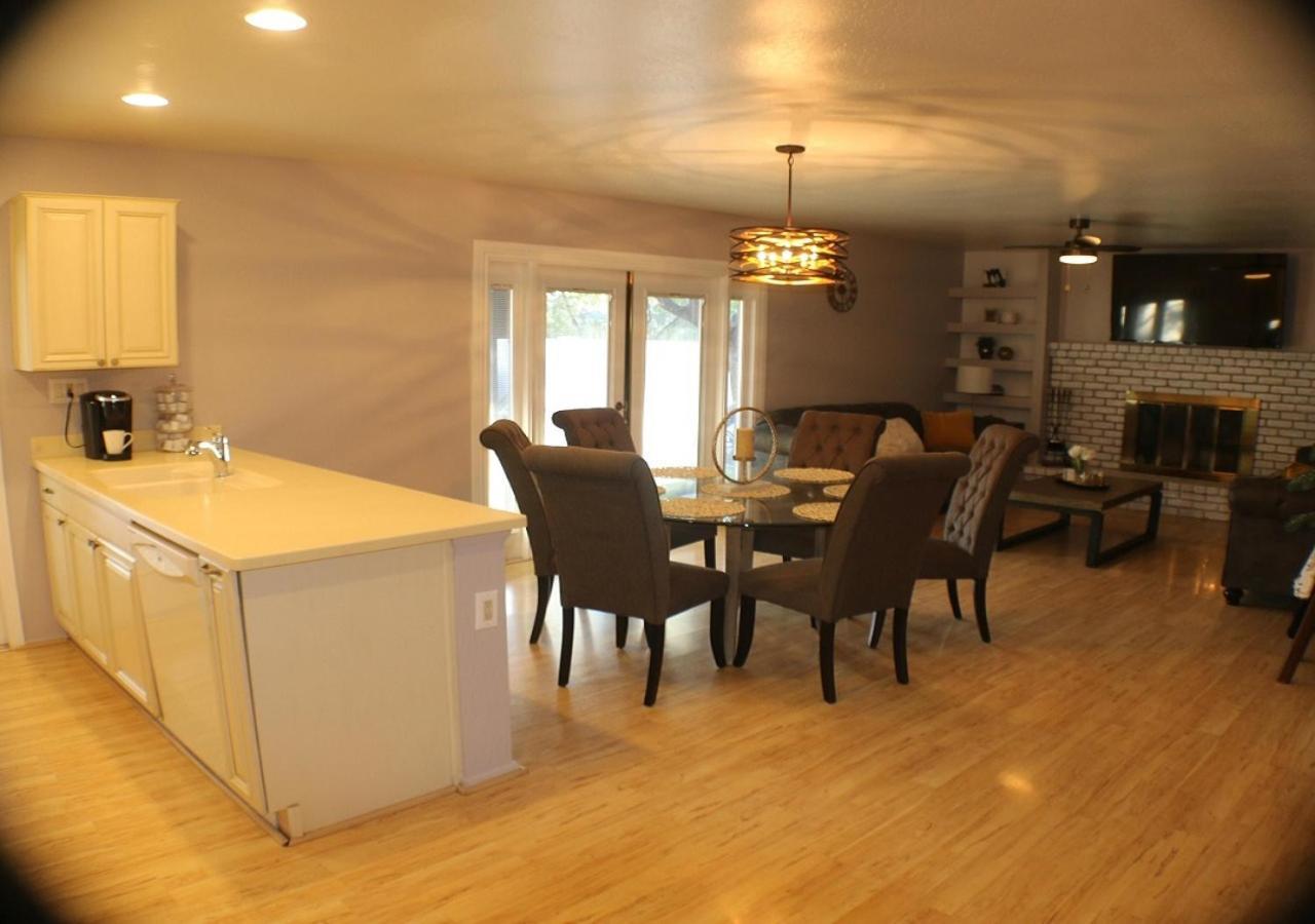 Tempe Escape With Heated Pool, Billiards & Firepit Fun Villa Exterior photo
